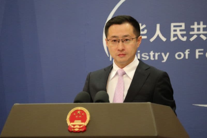 China Jatuhkan Sanksi 20 Perusahaan AS Atas Penjualan Senjata